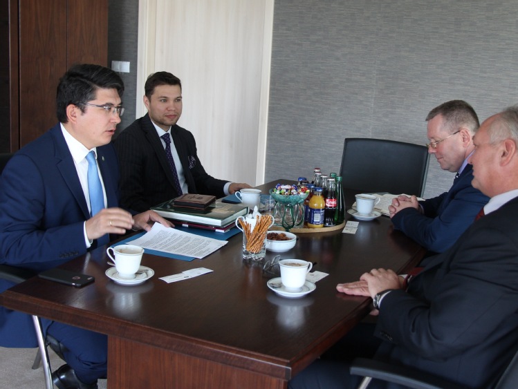 Wizyta Ambasadora Kazachstanu w ANR